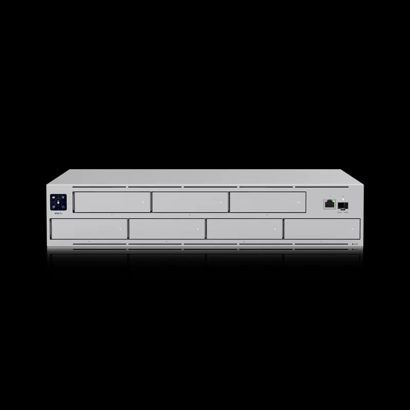 Network Video Recorder Pro（UNVR-Pro）の製品画像